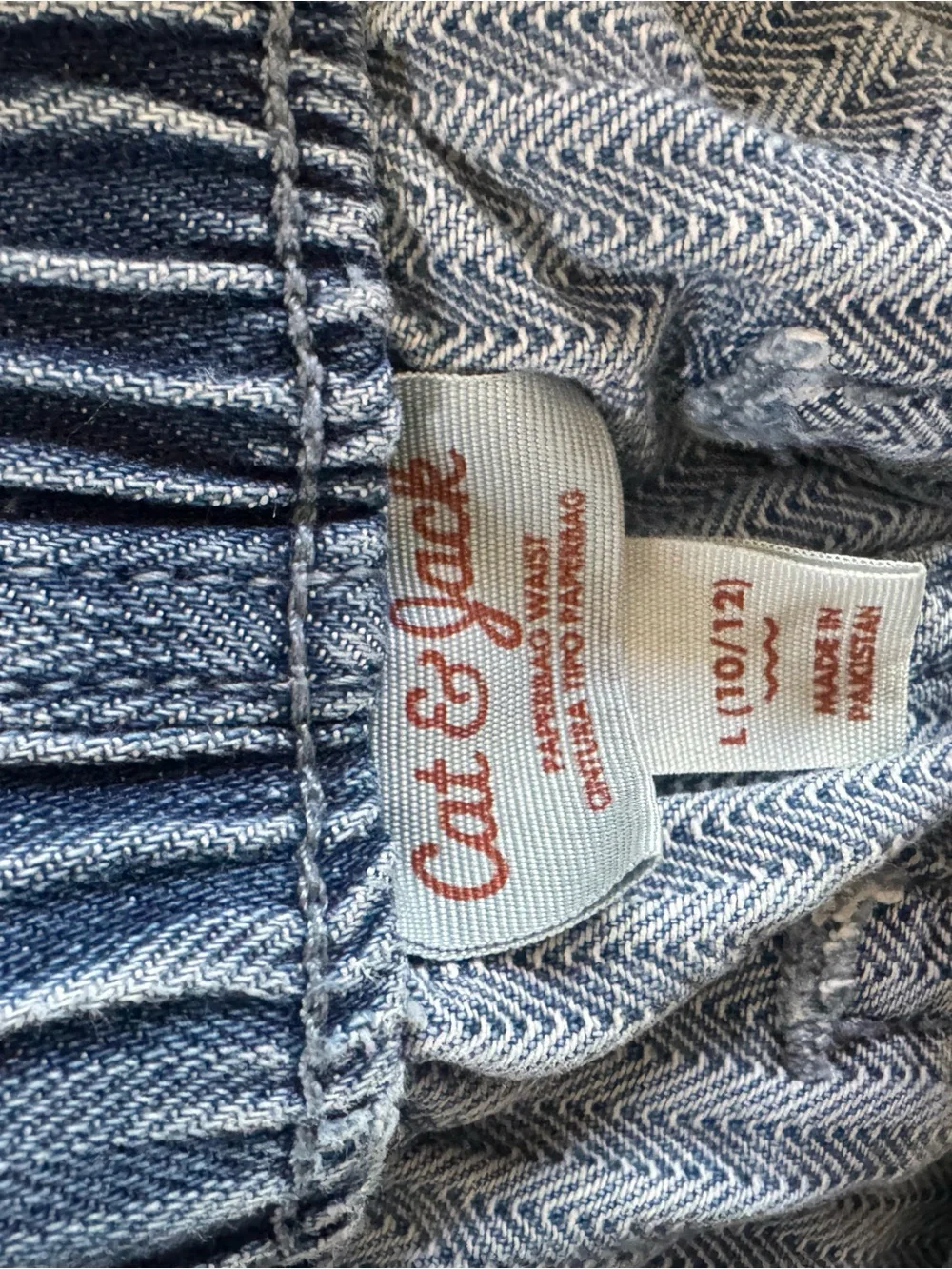 Old Navy and Cat & Jack Girls Tween Denim Shorts Lot (4 pairs)